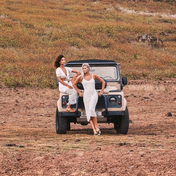 NWT Devon Windsor Atlas Dress in Off-White - Picture 15 of 15